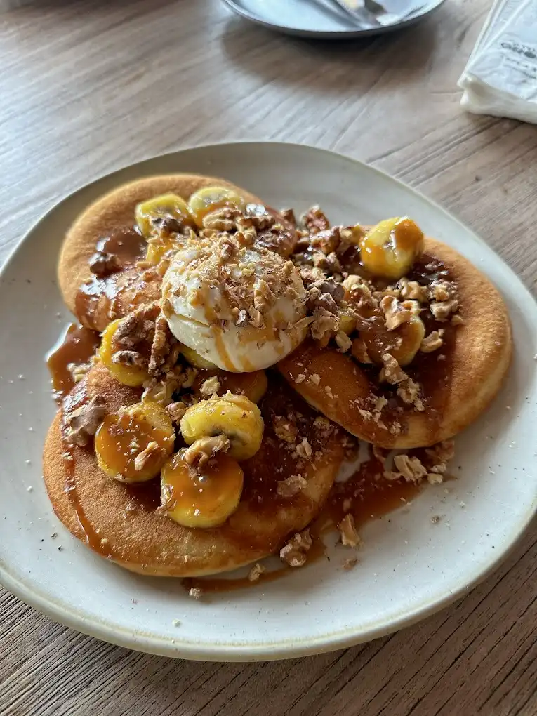 Breakfast from Stomping Grounds